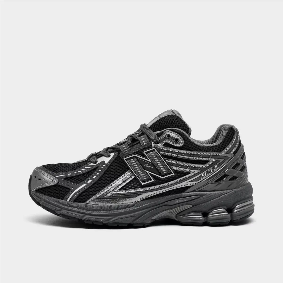 Big Kids` New Balance 1906R Casual Shoes Phantom/metallic GC1906EX 093