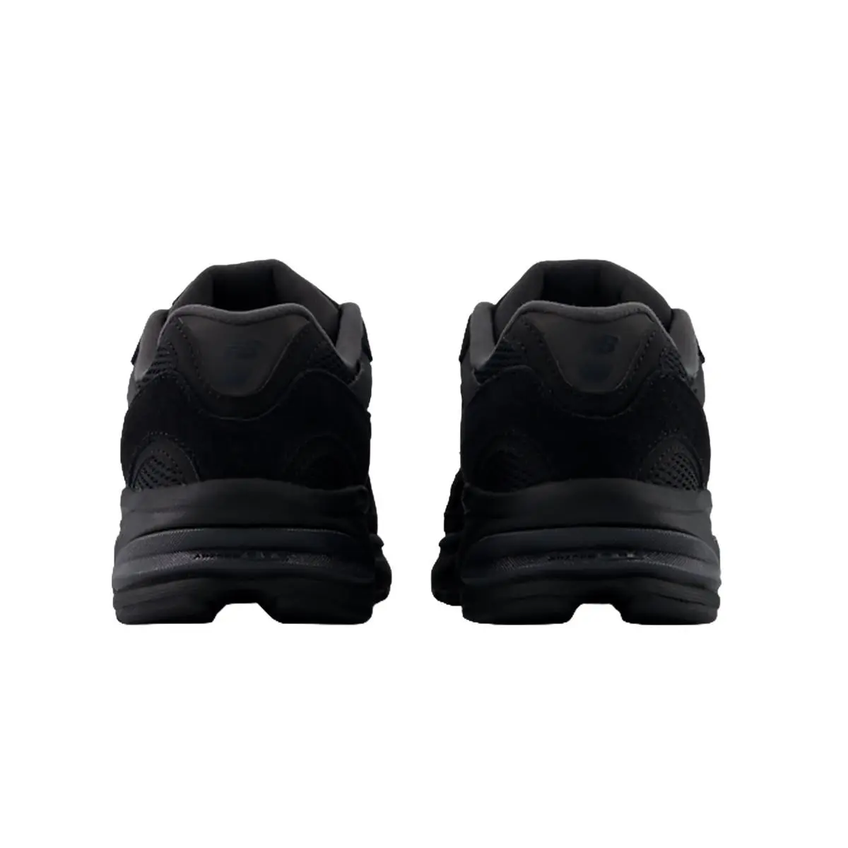 New Balance shoes - Black/Black 8