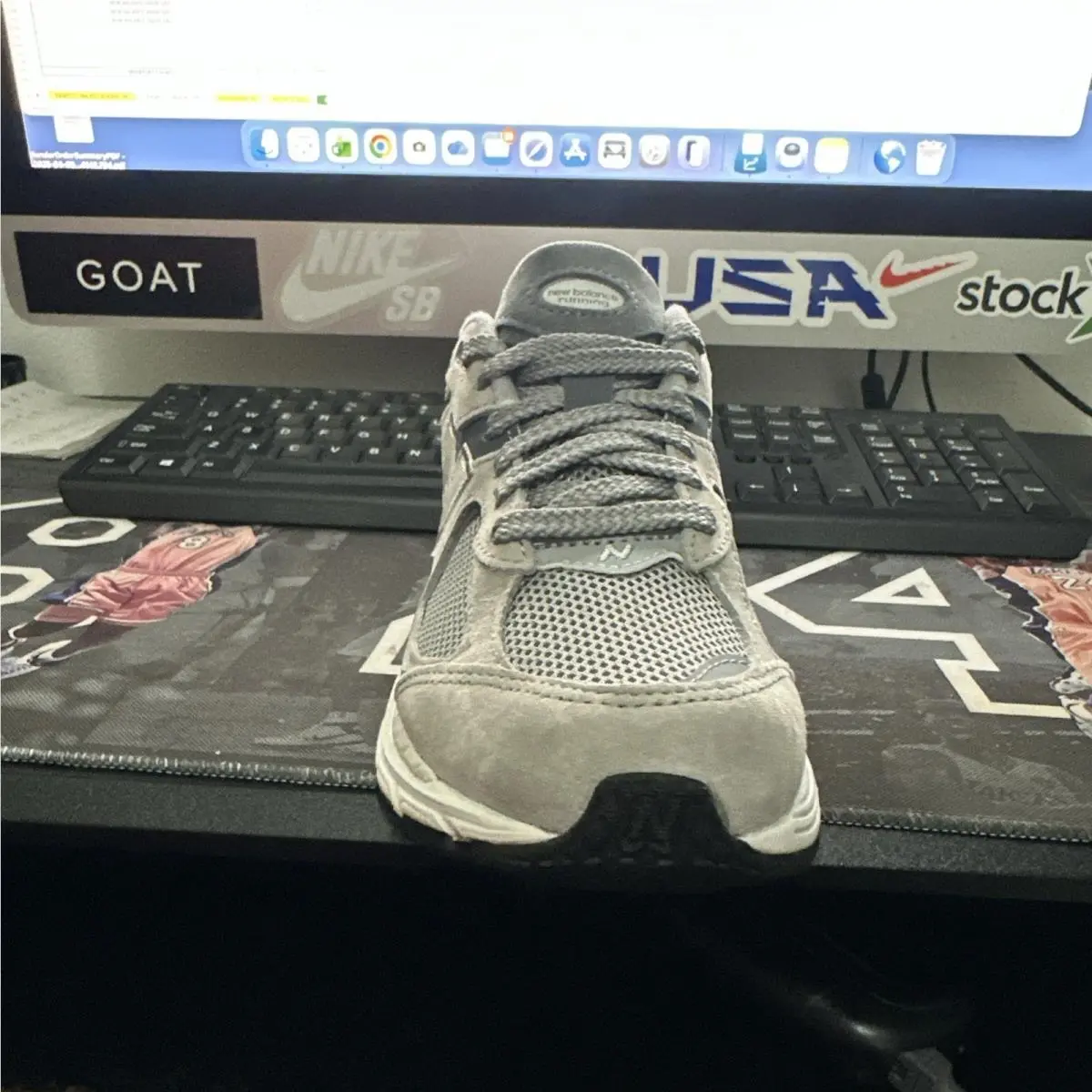 New Balance shoes - New Balance 2002 - M2002SRT - Gray 1