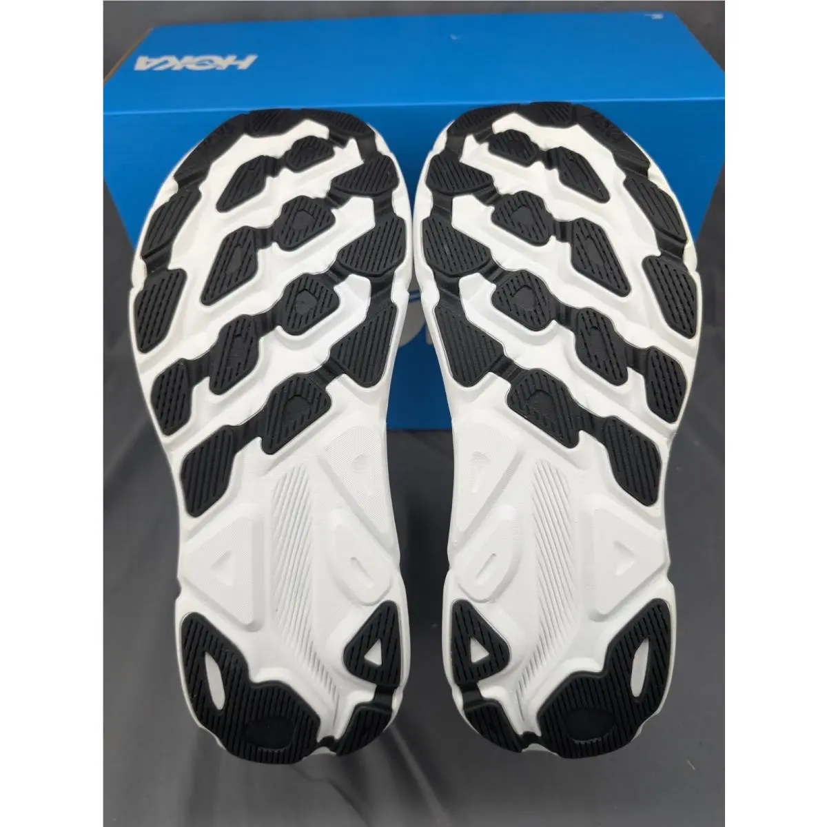 Hoka shoes - Hoka One One HOKA Clifton 9 - 1127895-BWHT - Black 3