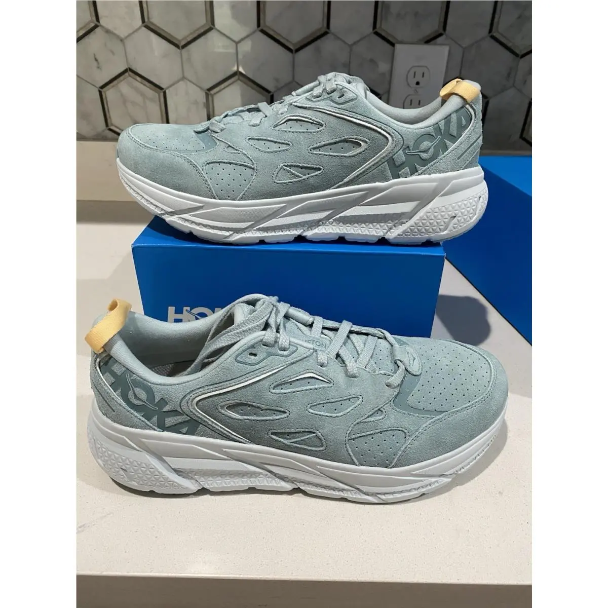Mens Hoka Clifton L Suede Sneakers Shoes Size 10.5 Also Womens Size 11.5