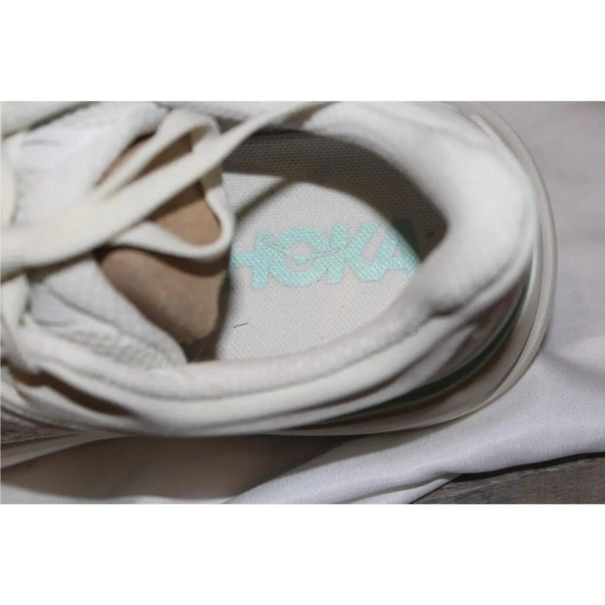 Hoka shoes - White 7