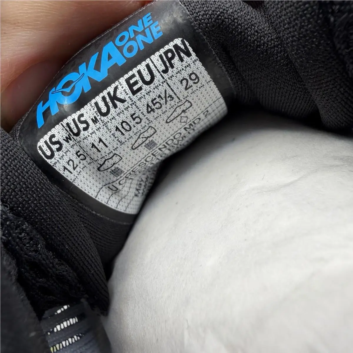 Hoka shoes - Hoka One One Crescendo MD - black / white 8