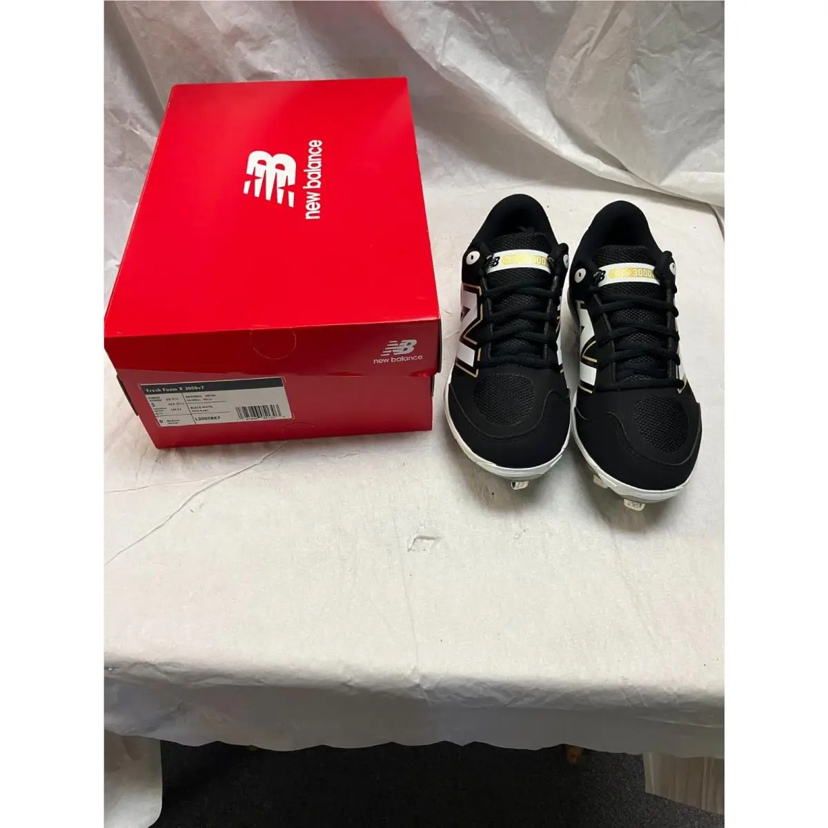 Size 5 Mens 6.5 Womens New Balance Fresh Foam X 3000v7 Black White Steel Cleats