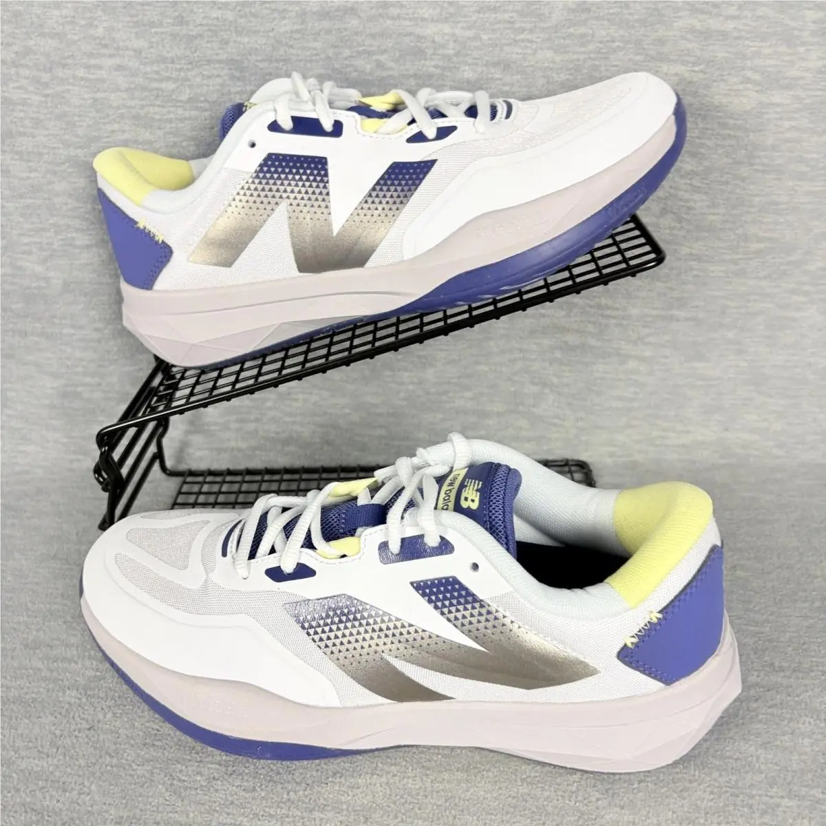 New Balance Fuelcell 796v4 Tennis Shoes Womens 9 B White Blue Pickleball