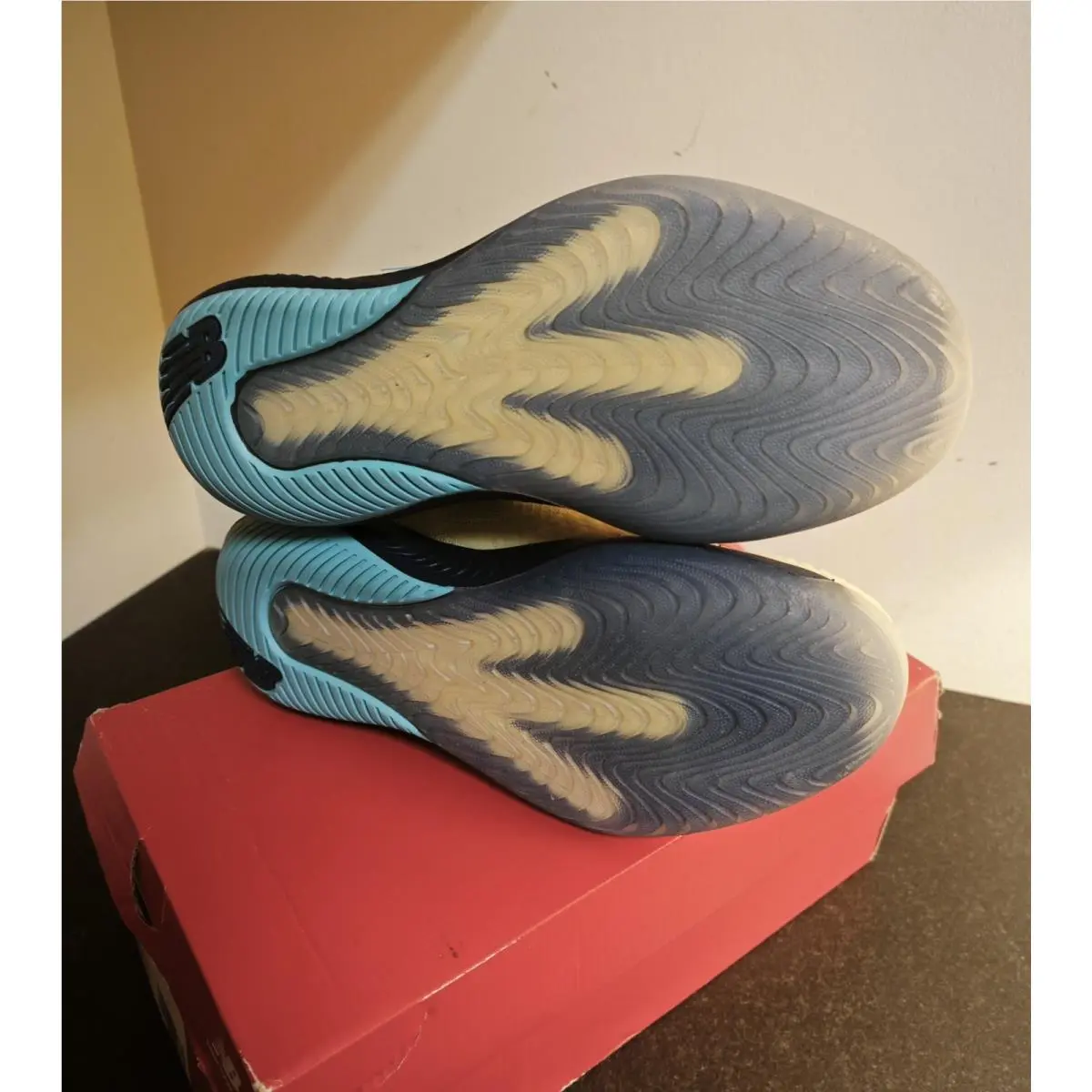 New Balance shoes - New Balance FuelCell 996v6 - FuelCell - WCH996I6 - Yellow (UPC: 197968002365) 5