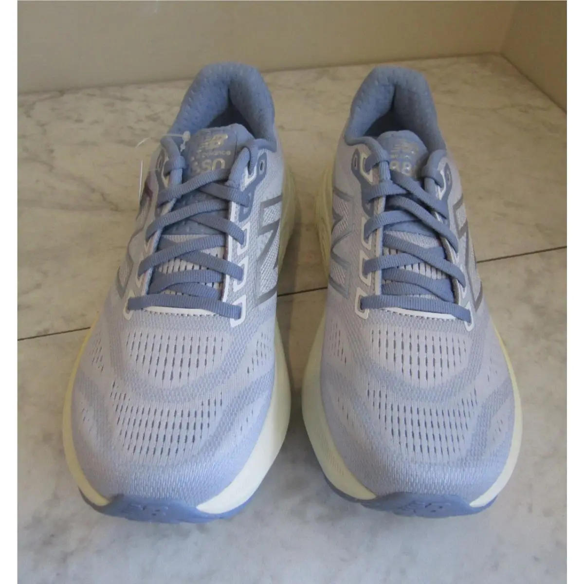 New Balance Fresh Foam X 880v15 Women`s 7. 5 Wide Grey Grey Running Shoes