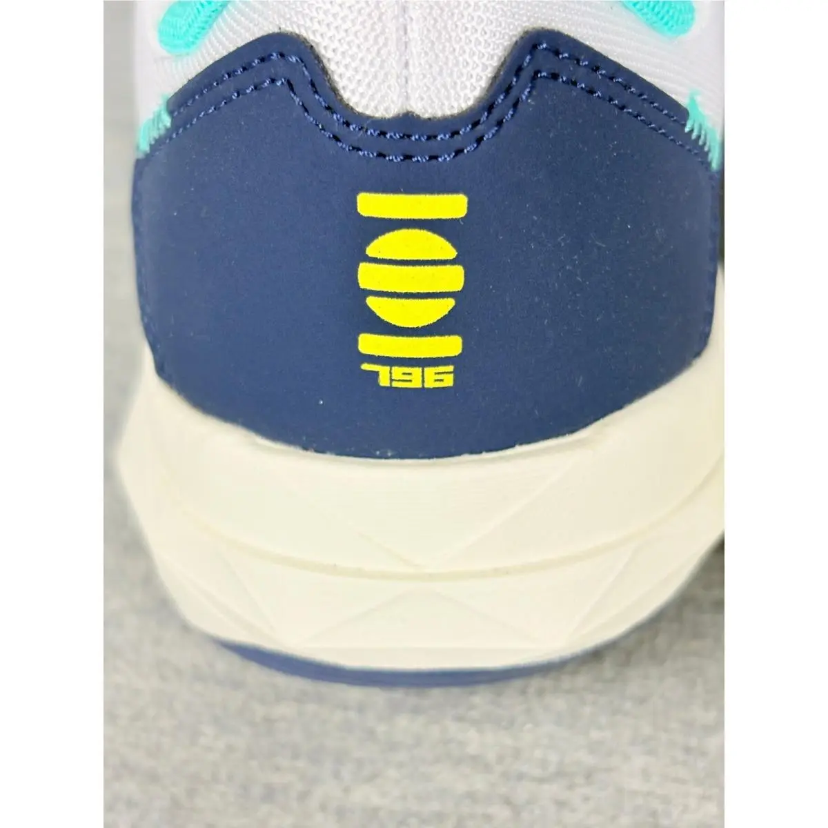 New Balance shoes - FuelCell 796v4 - FuelCell - White 5