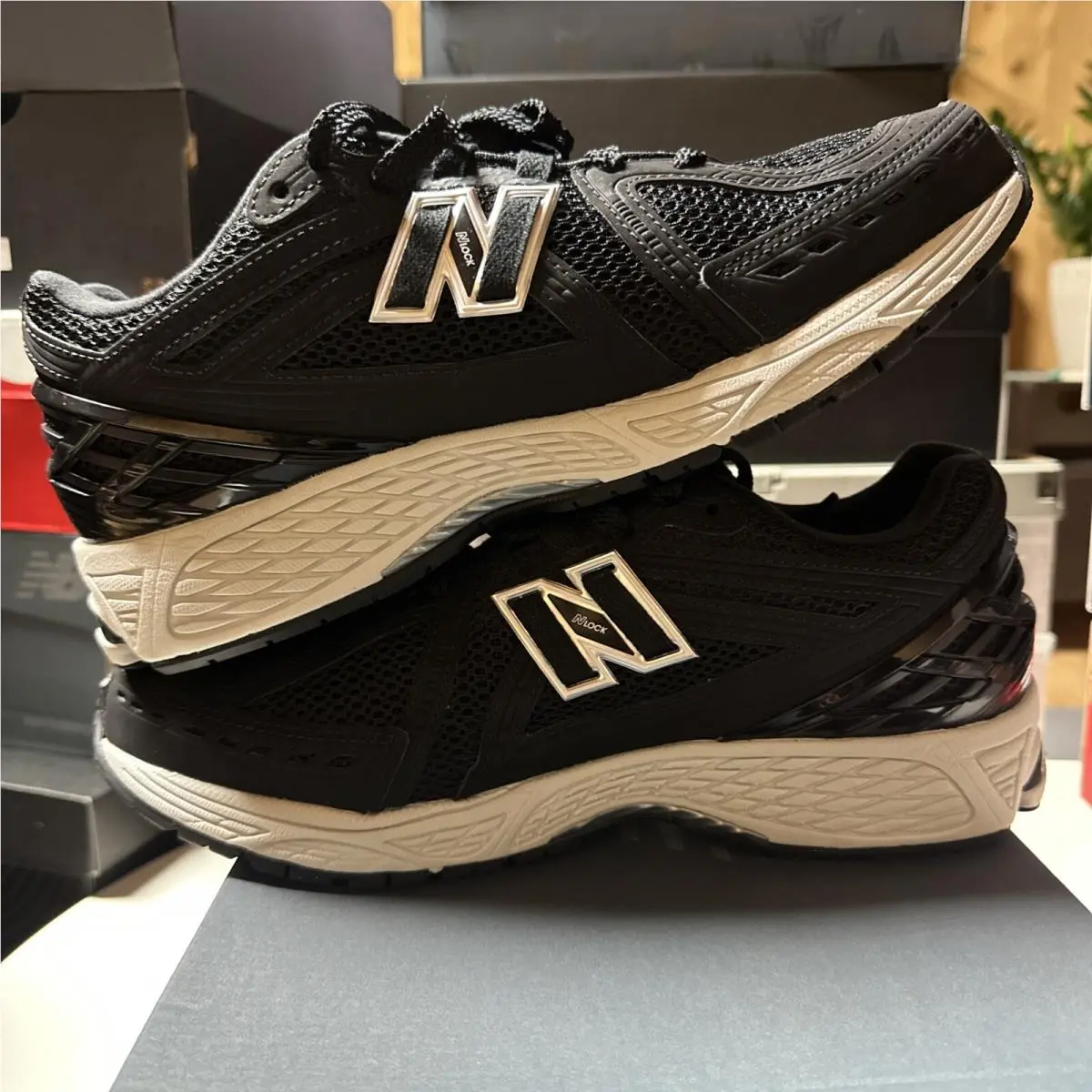 New Balance shoes - New Balance - M1906RFB - Black 2