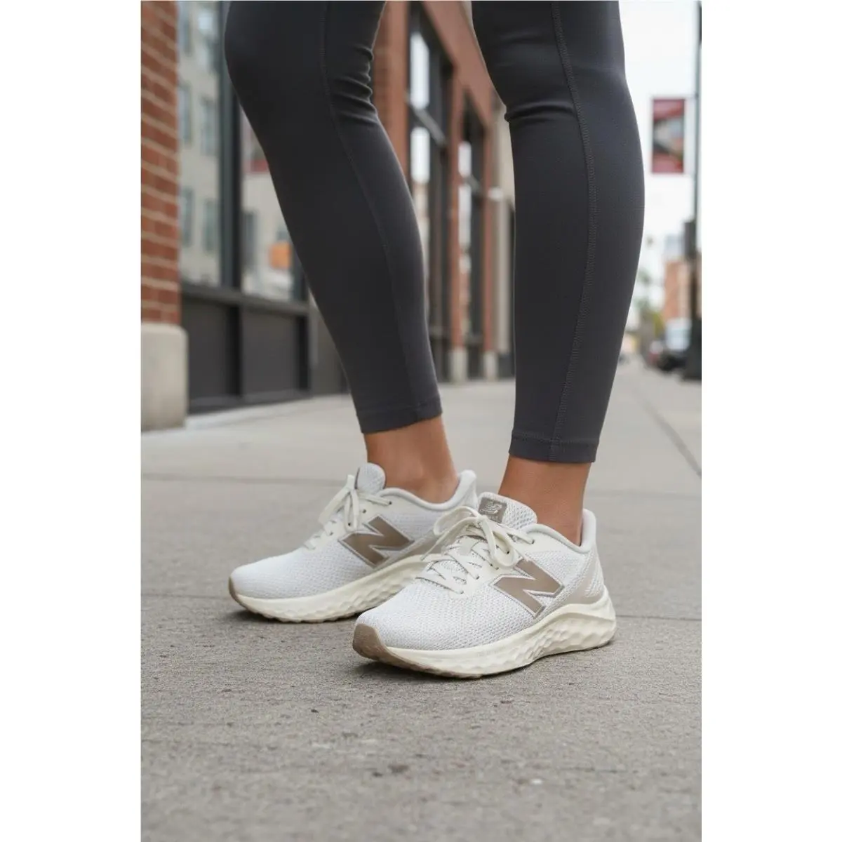 New Balance Fresh Foam Arishi V4 Beige Women`s Running Shoe Size 6