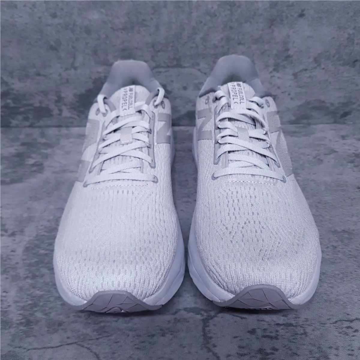 New Balance shoes - New Balance FuelCell Propel - FuelCell Propel - MFCPRLG5 - Gray 1