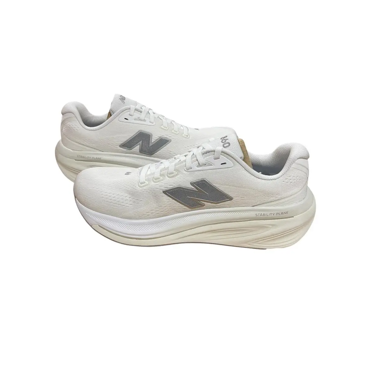 New Balance Women’s Fresh Foam X860v15 White/grey Size 9.5