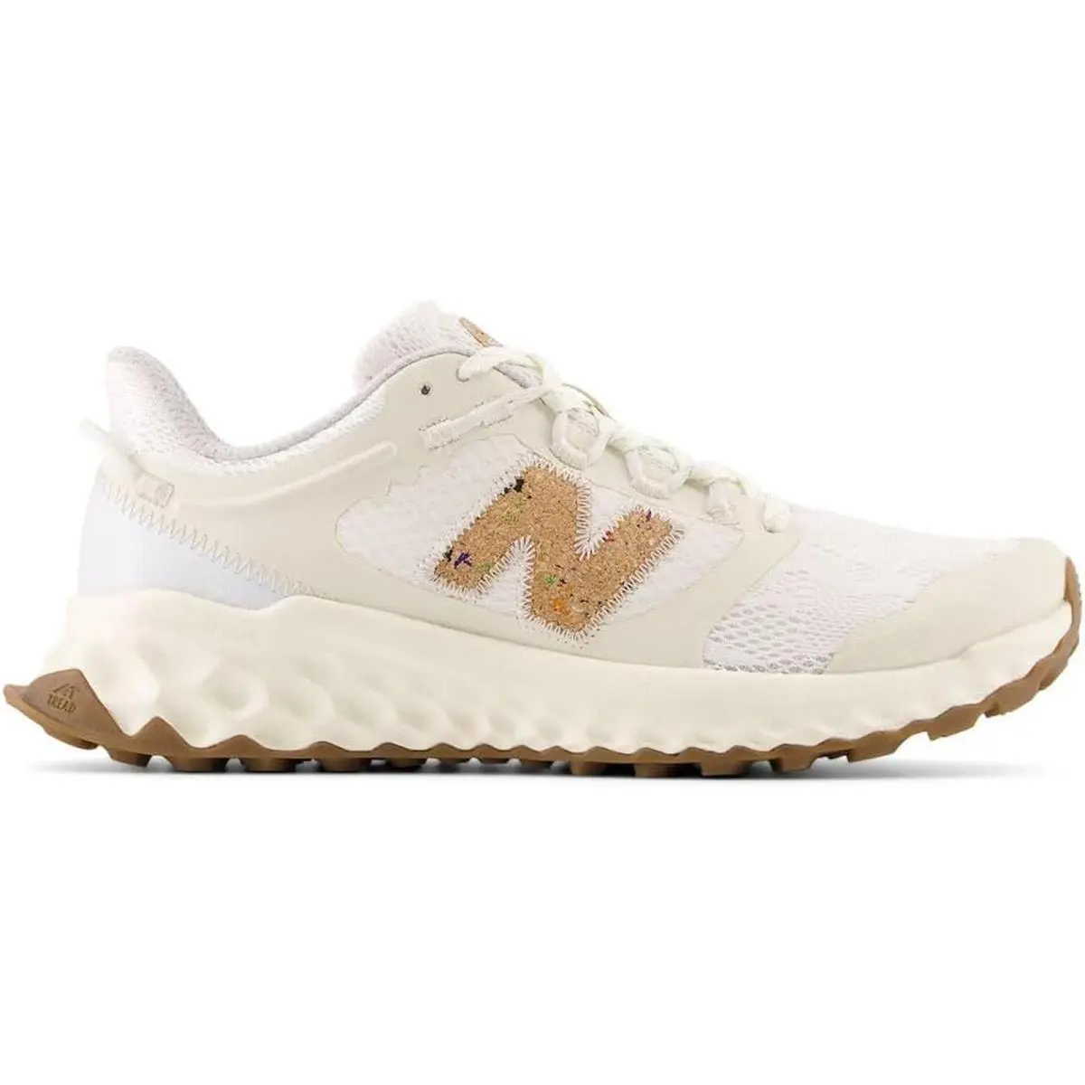 New Balance shoes (UPC: 744759203182) 1