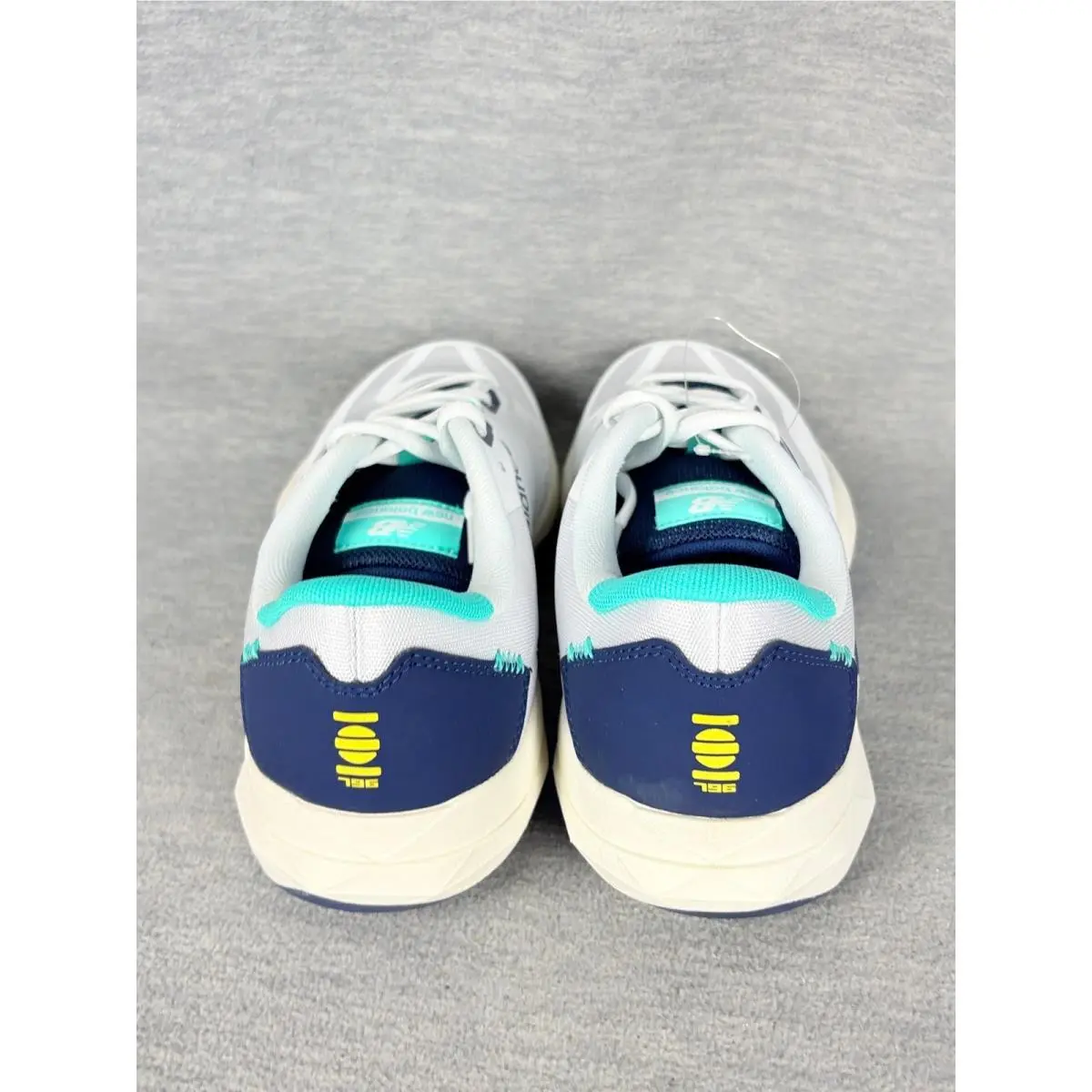 New Balance shoes - New Balance FuelCell 796v4 - FuelCell - White 3