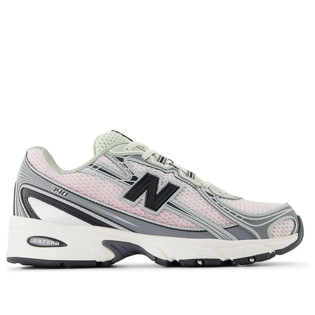 New Balance shoes - Pink 1