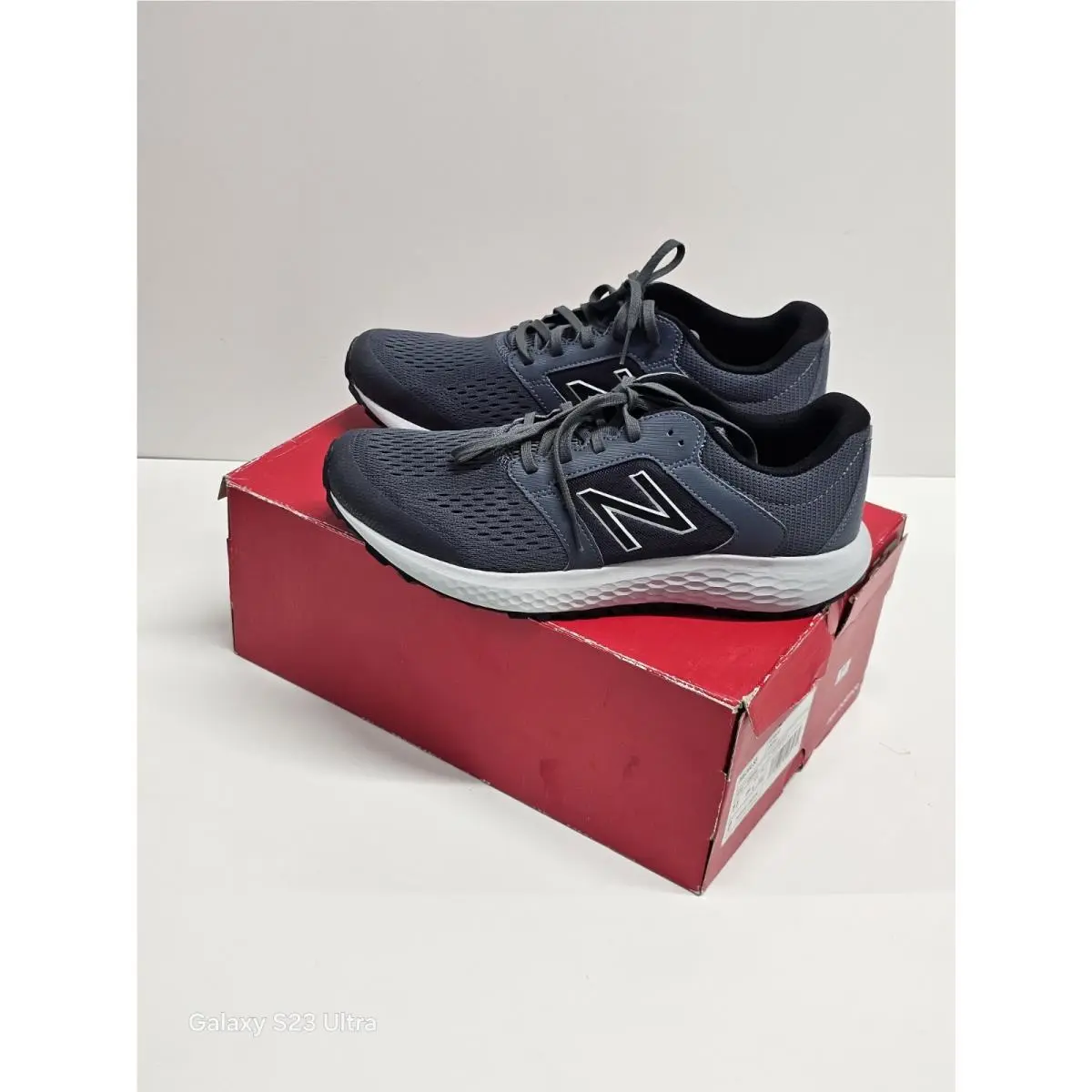 New Balance 520 Comfort Ride Men’s Size 11 Lace-up Sneakers Gray/white M520LS5