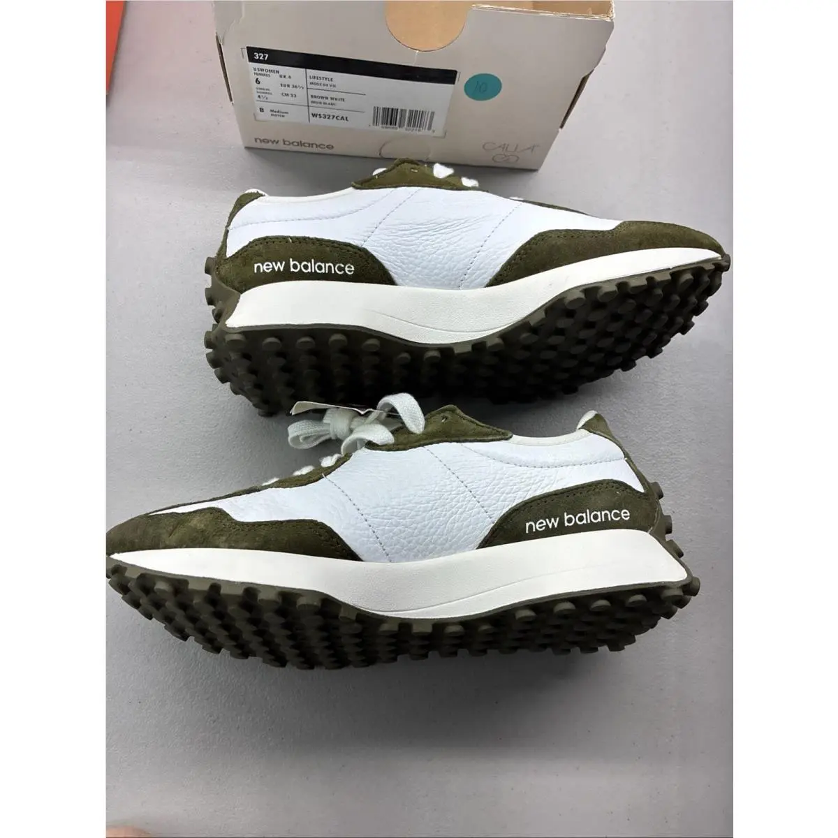 New Balance shoes - New Balance 327 - MS327FCO - White, Beige 0