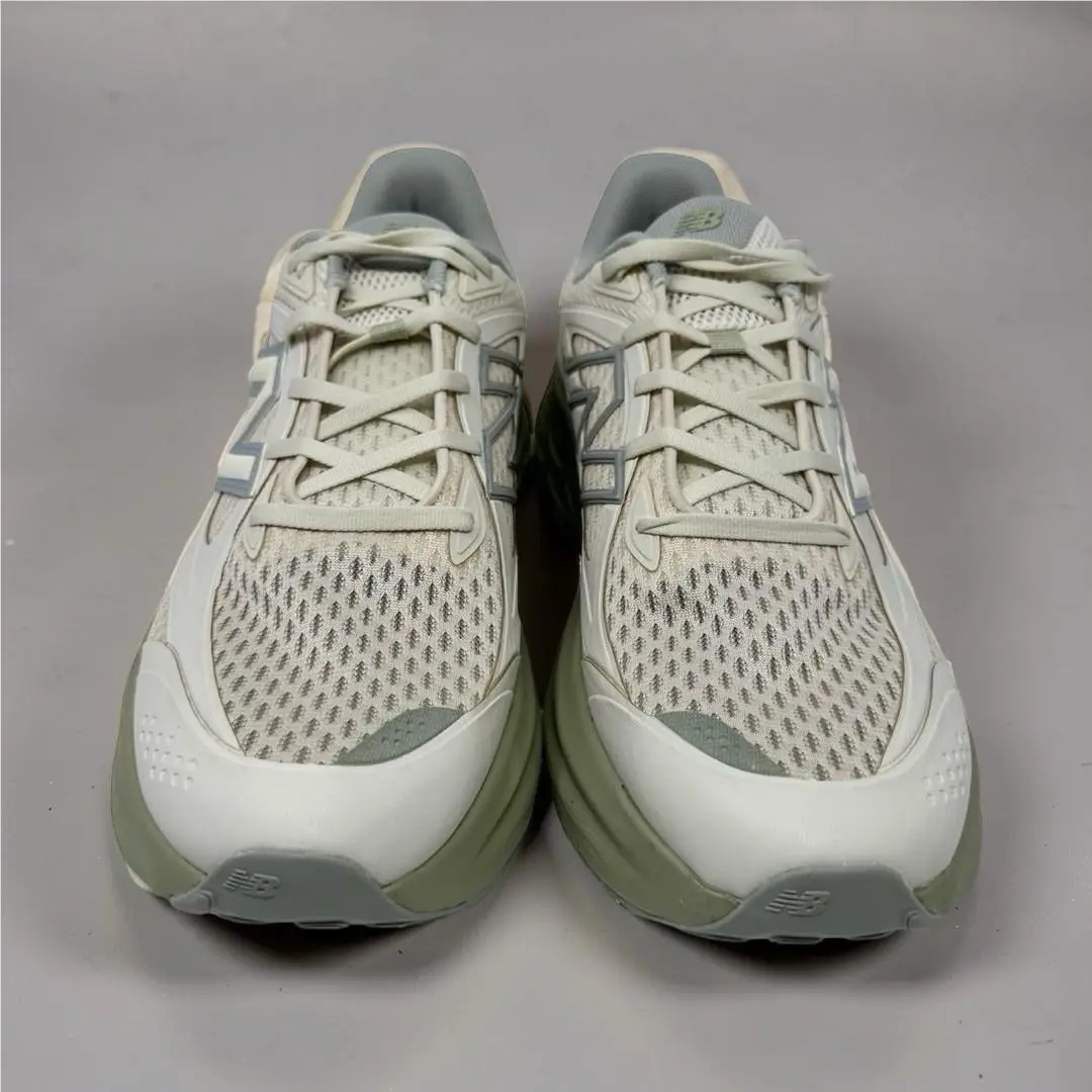 New Balance shoes - New Balance Fresh Foam X More v4 - Ivory 1