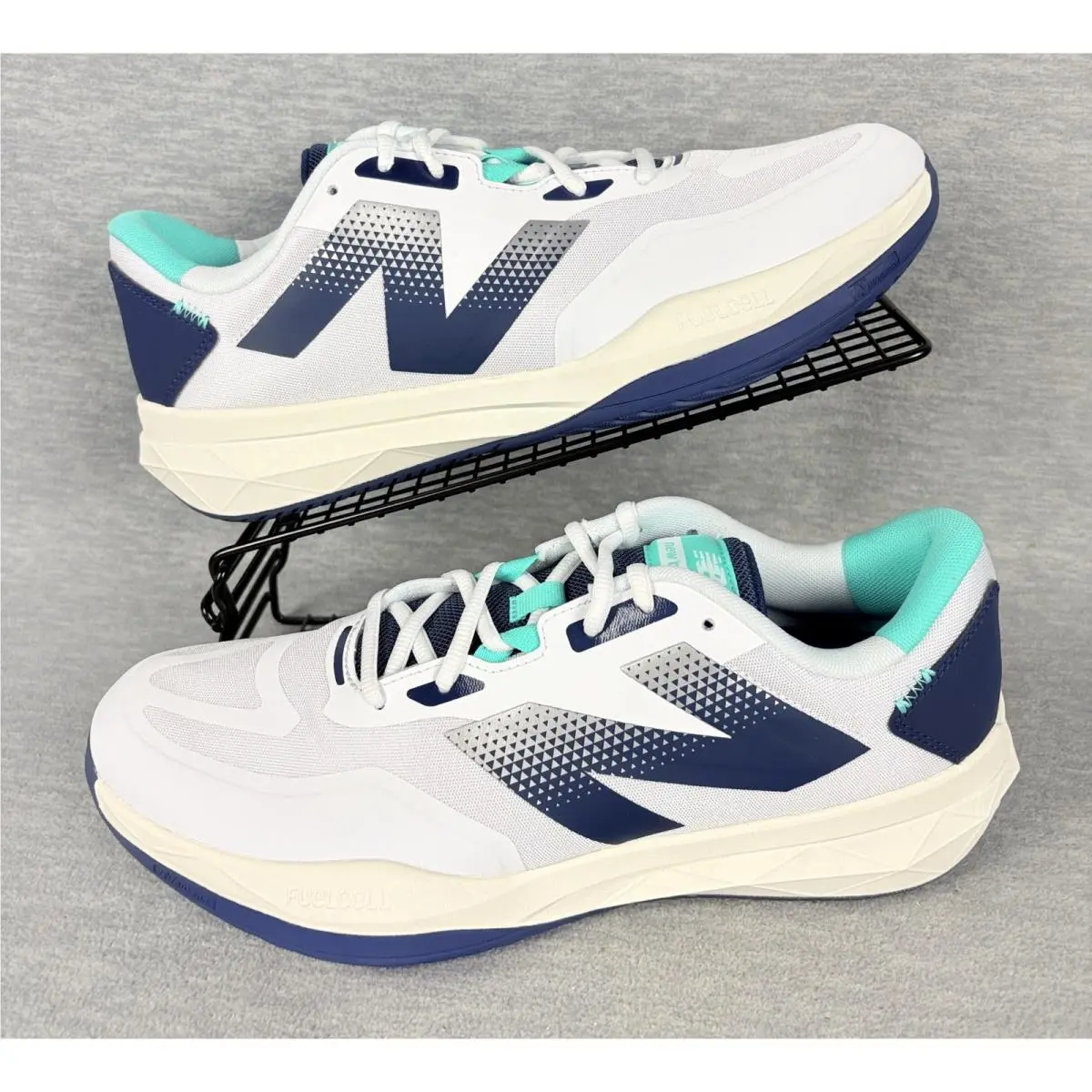 New Balance Pickleball Sneakers Mens 11.5 D White Blue Tennis Court Comfort