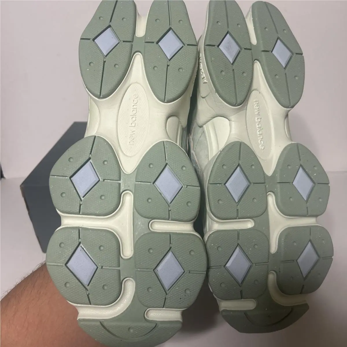 New Balance shoes - New Balance 9060 - U90608Z4 - Green 3