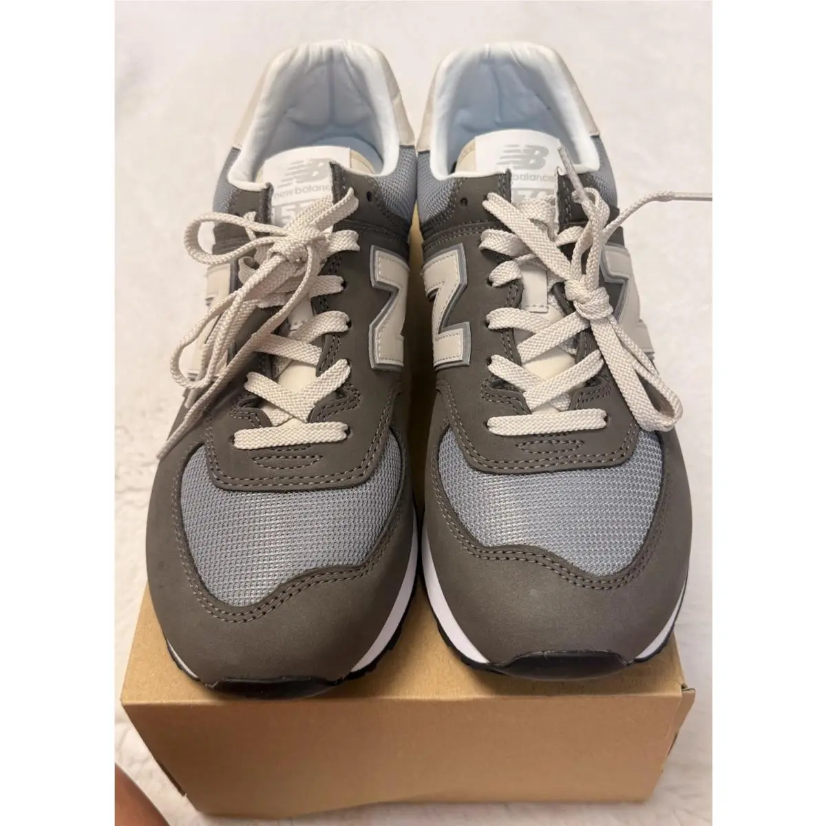 New Balance 574 Outerspace Sea Salt Sneakers ML574SRP Mens Size: 8.5 New