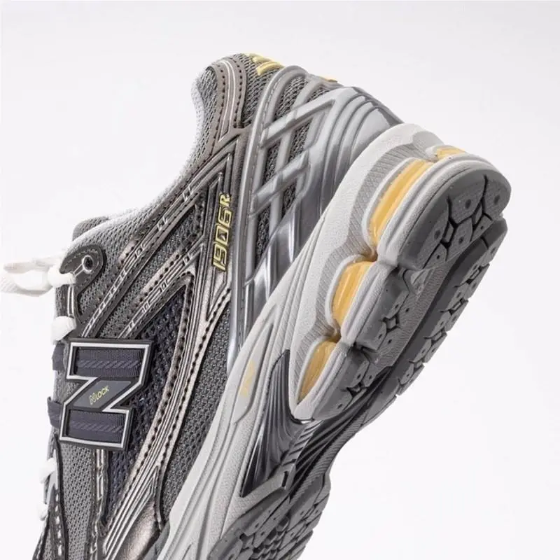 New Balance shoes - Gray 5