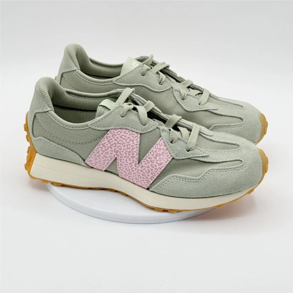 New Balance 327 Lifestyle Sneakers Size 5.5 Kids Pink Green GS327WT New