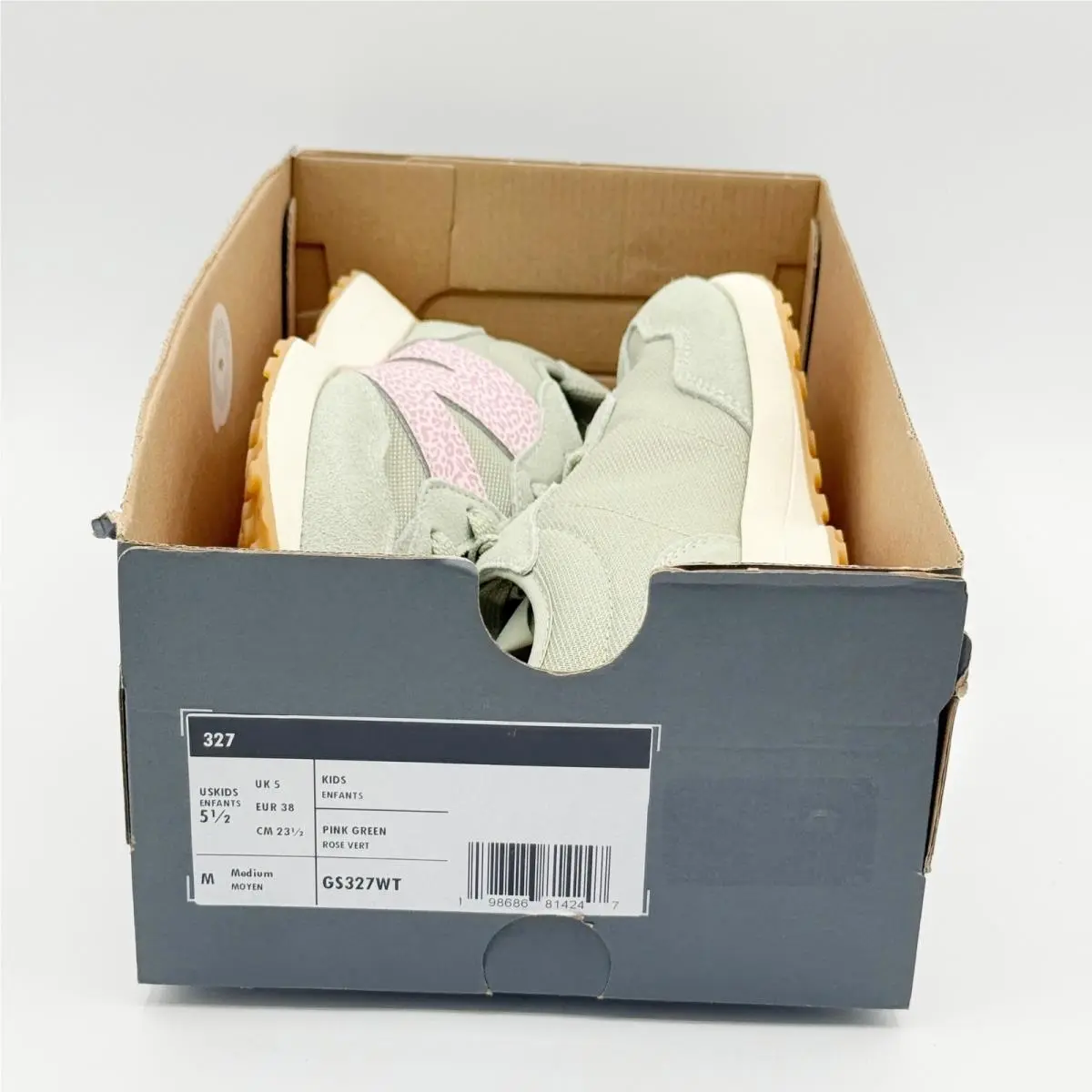 New Balance shoes - 327 - Green (UPC: 198686814247) 0