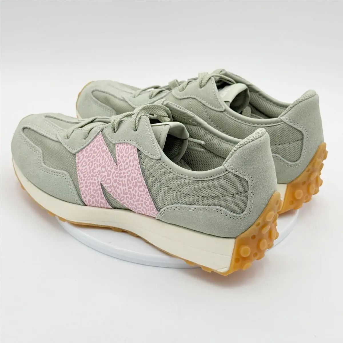 New Balance shoes - 327 - Green (UPC: 198686814247) 3