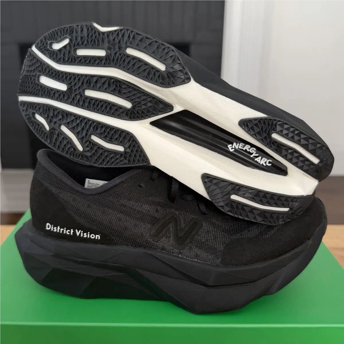 New Balance shoes - New Balance - Black 2