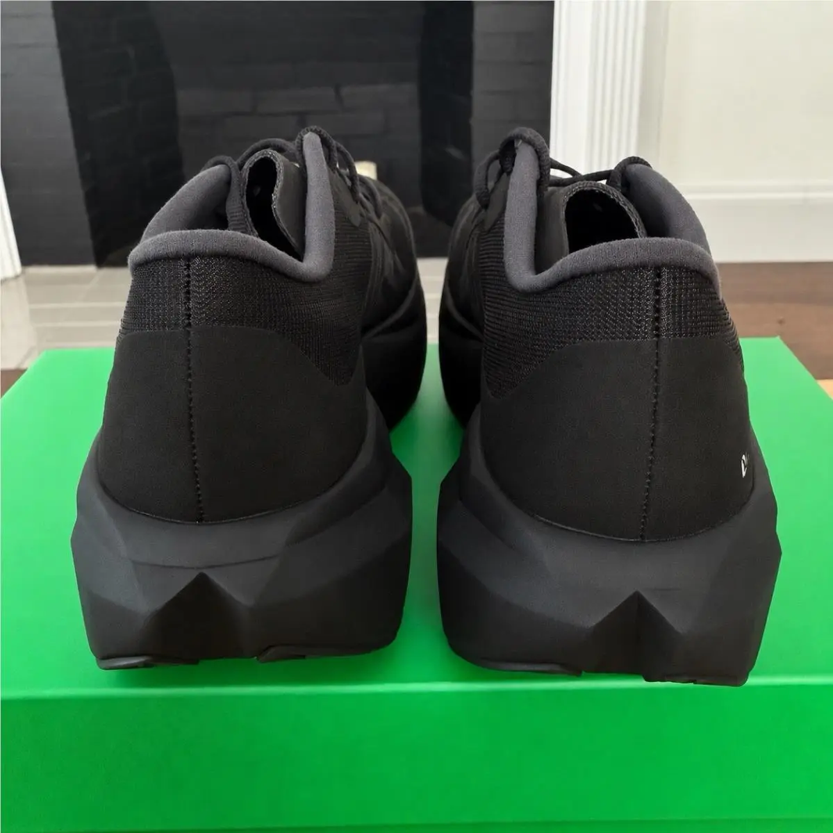 New Balance shoes - New Balance - Black 3