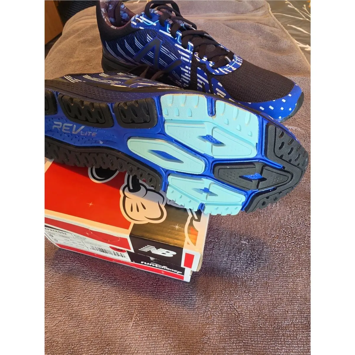 New Balance Mens Run Disney Space Mountain 9M