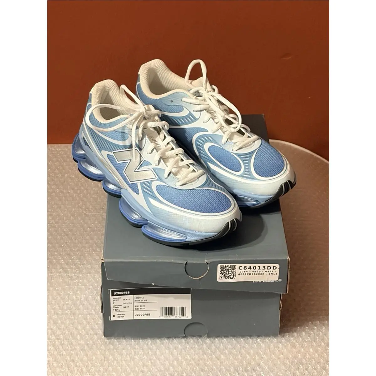 New Balance 2000 Blue White Unisex Chunky Running Shoes U2000PBB Men 9 / Wo 10.5