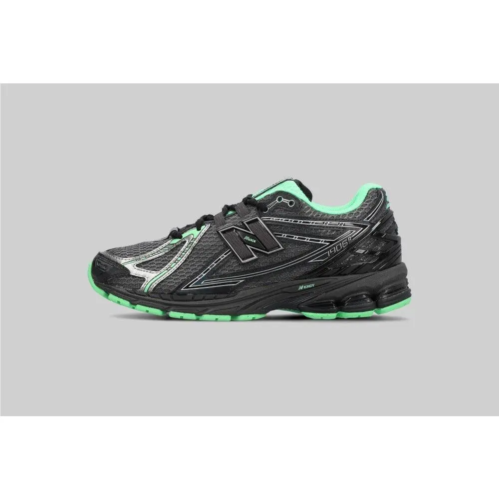 New Balance Men`s 10.5 1906R Grey Green U1906RCT Running Lifestyle Sneaker