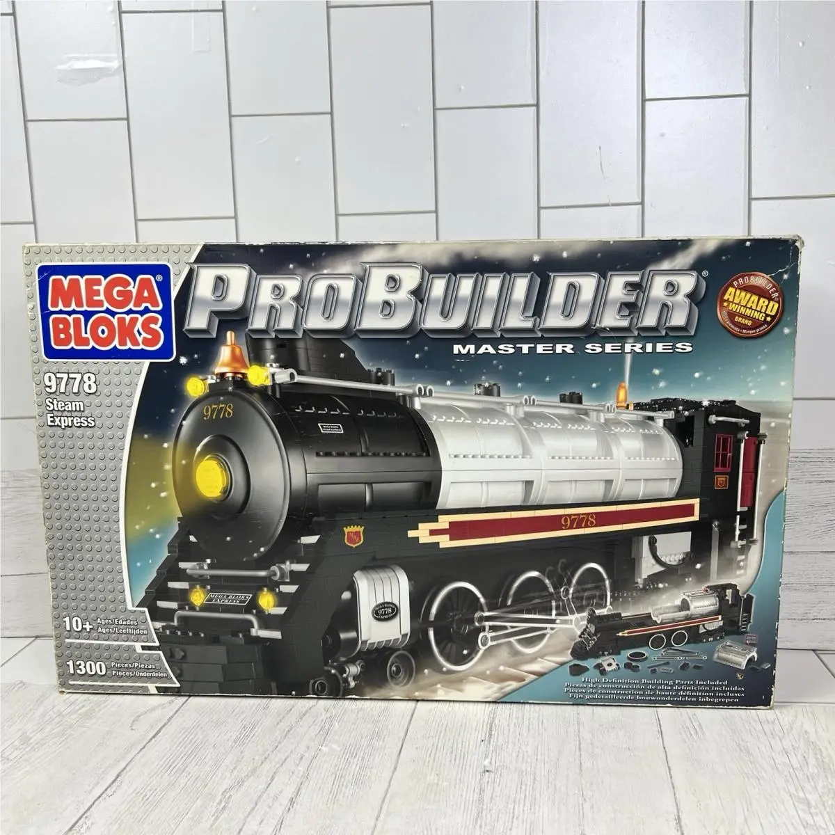 Mega Bloks Probuilder 9778 Steam Express Train Set 1300 Pc Master Series