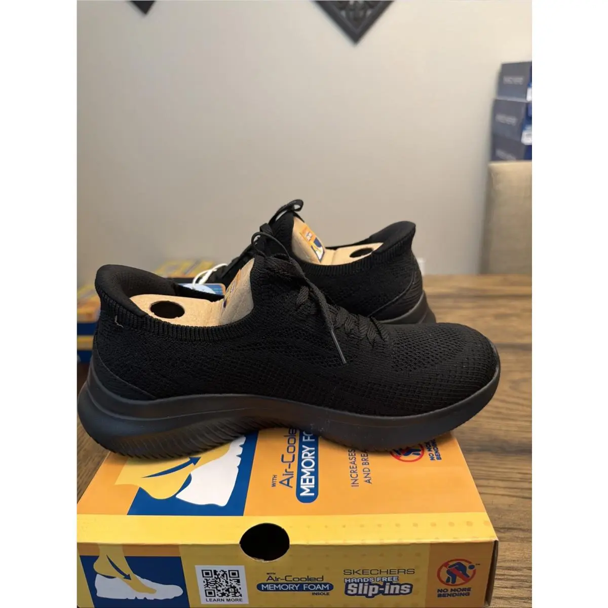 Skechers shoes - Ultra Flex - Ultra Flex - Black 3
