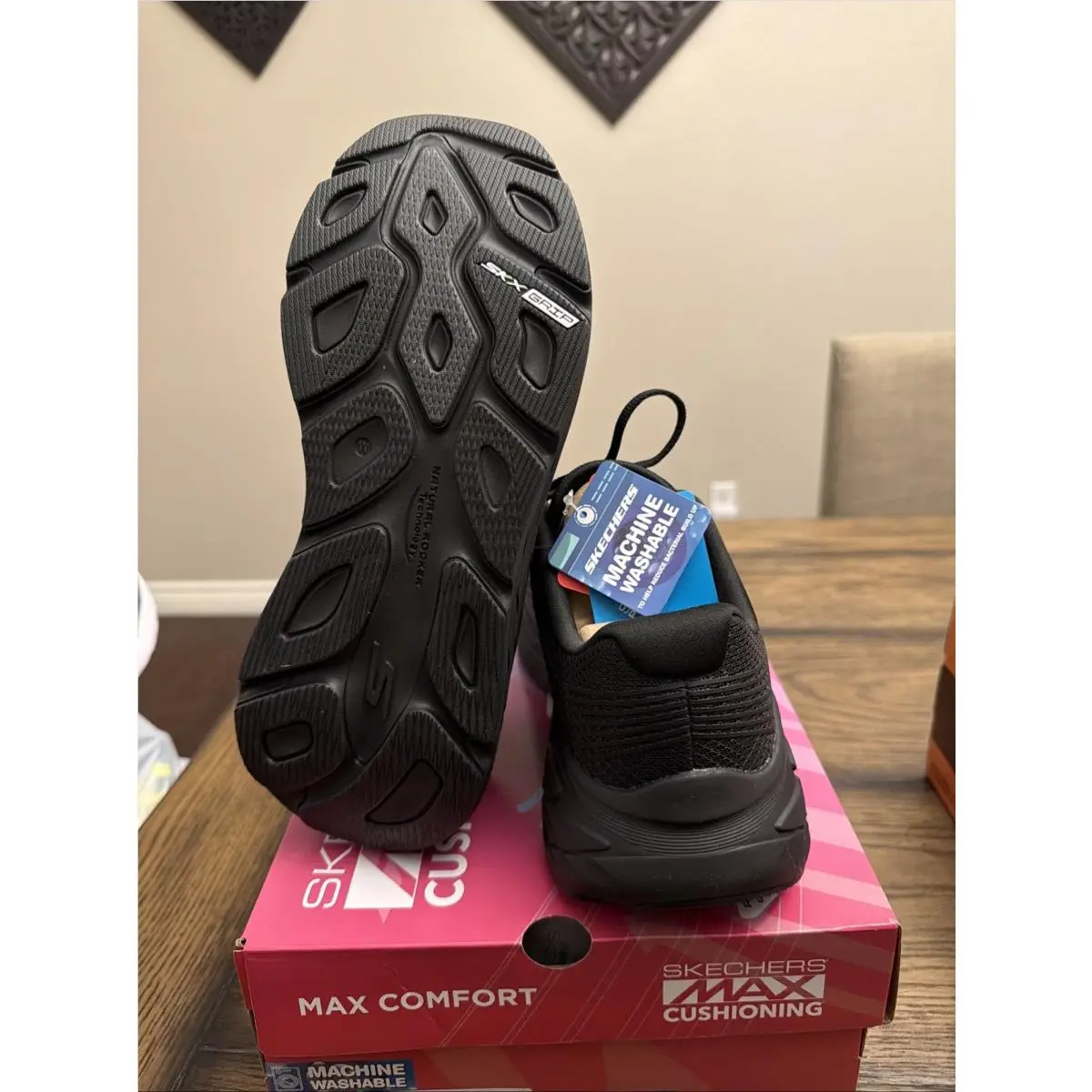 Skechers shoes - Skechers Max Cushioning Elite 3 - Black 4