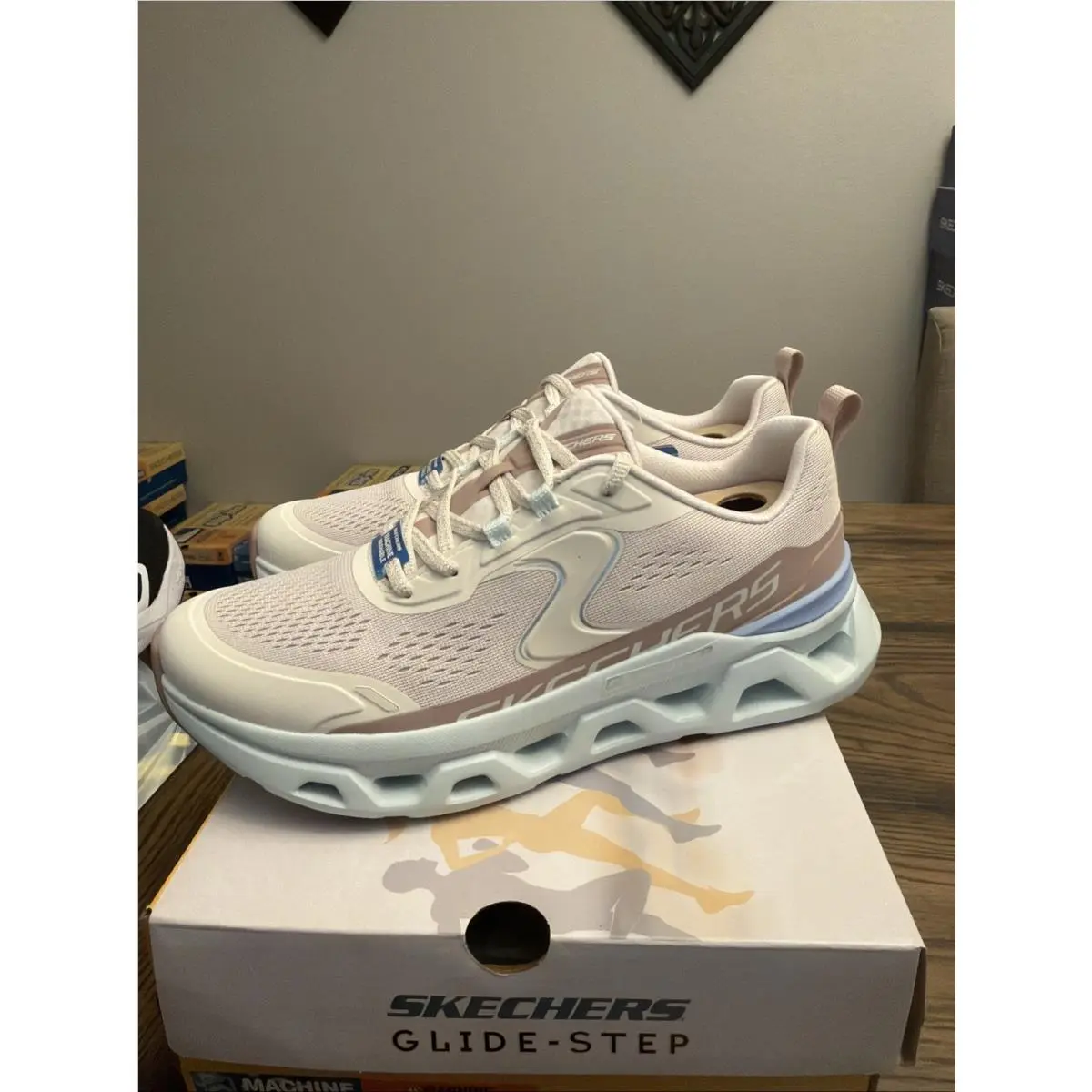 Skechers shoes - Skechers Glide-Step - Beige 1