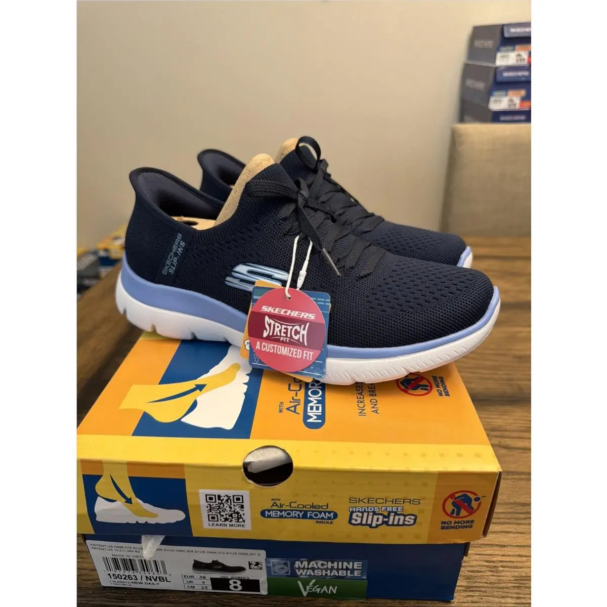 Skechers Slip-ins: Summits - Daily Womans Sz 8 Navy Blue …F3