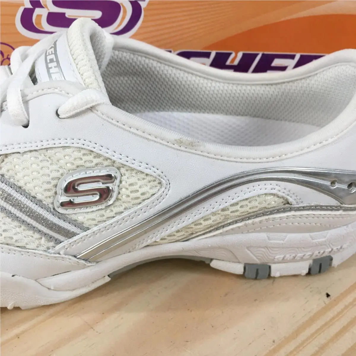 Skechers shoes - White 1