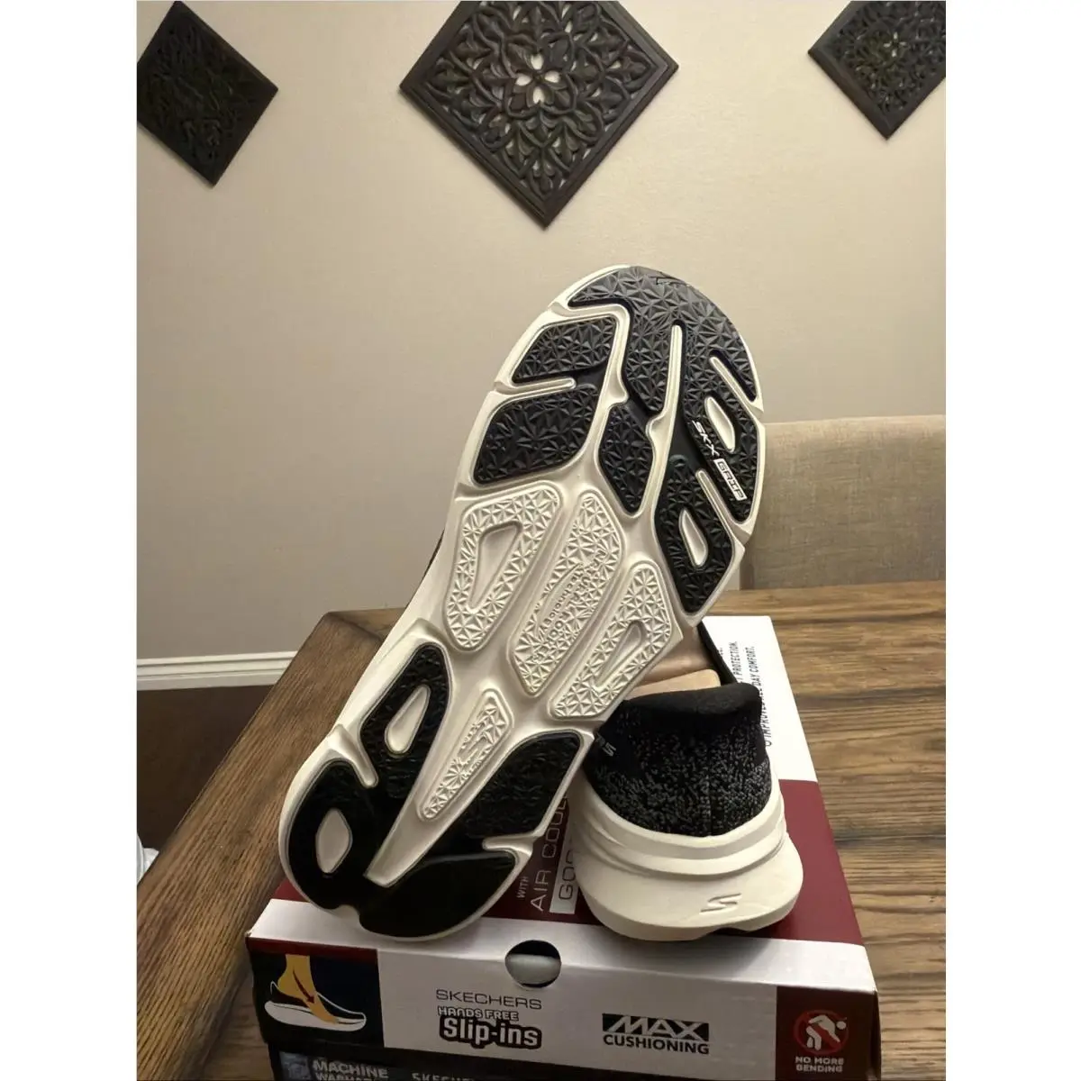 Skechers shoes - SKECHERS INS MAX - INS MAX - Black 4