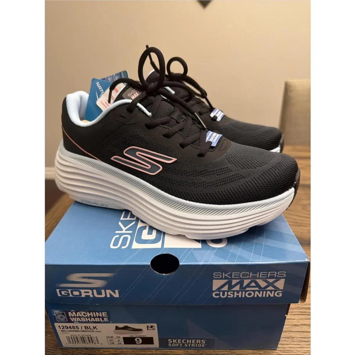 Skechers Max Cushioning Endeavour - Ardena Woman’s Sz 9 …bs