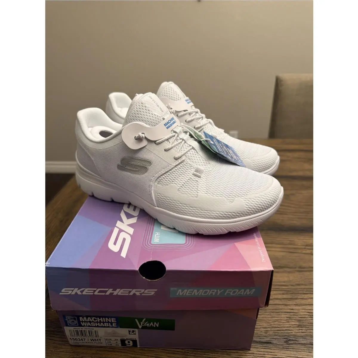 Skechers Summits - Steady Flow White Womans Size 9 …F7