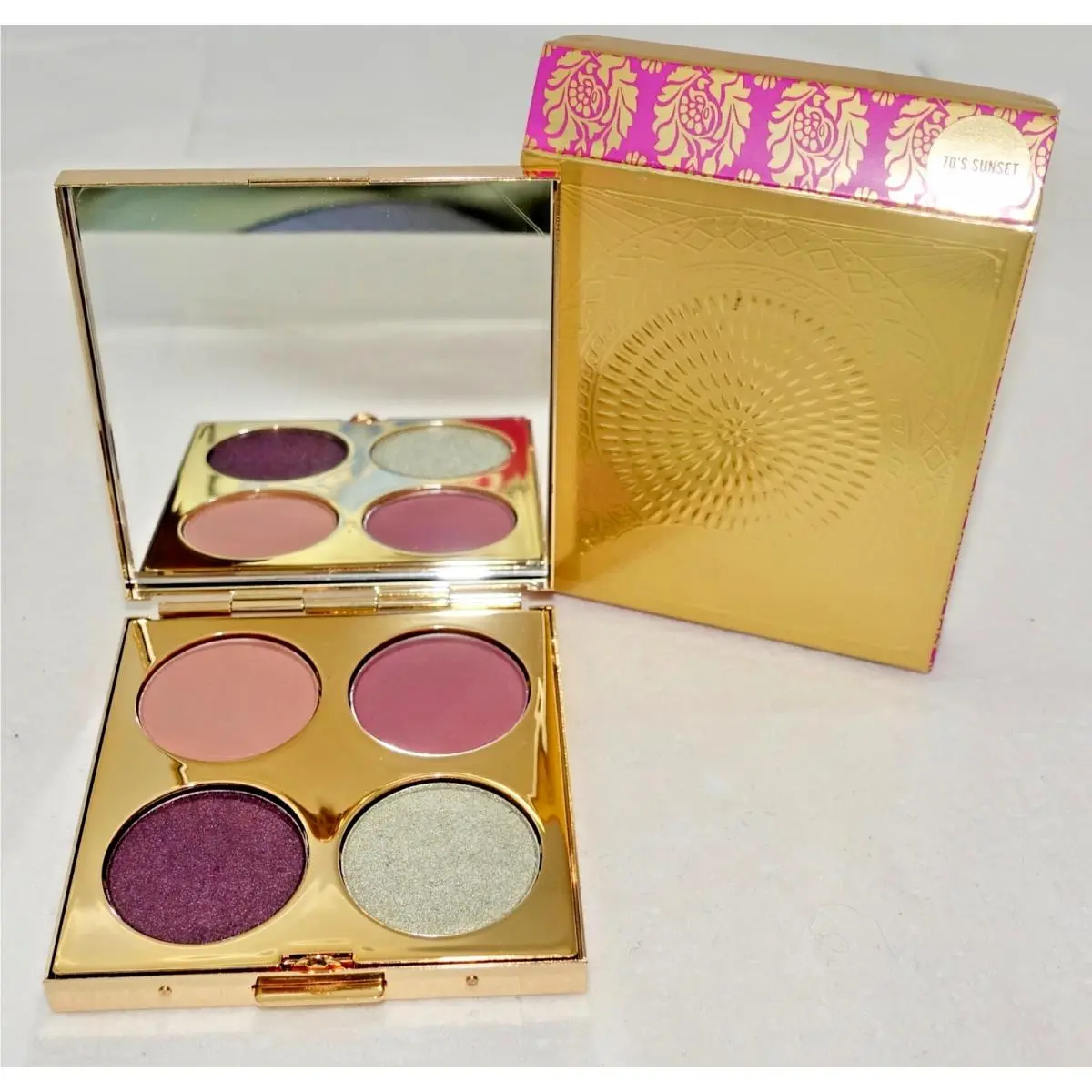 Mac Padma Lakshmi 70`s Sunset Eye Shadow x4 Palette .19oz/5.6g
