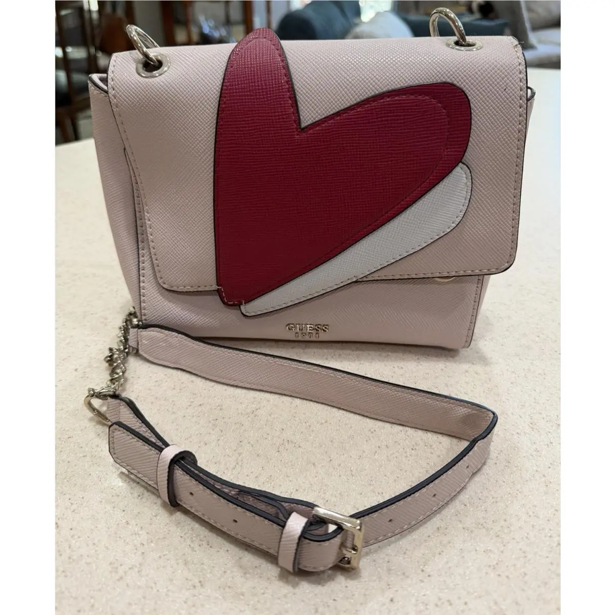 Guess Shoulder Bag Red Heart ON Pink