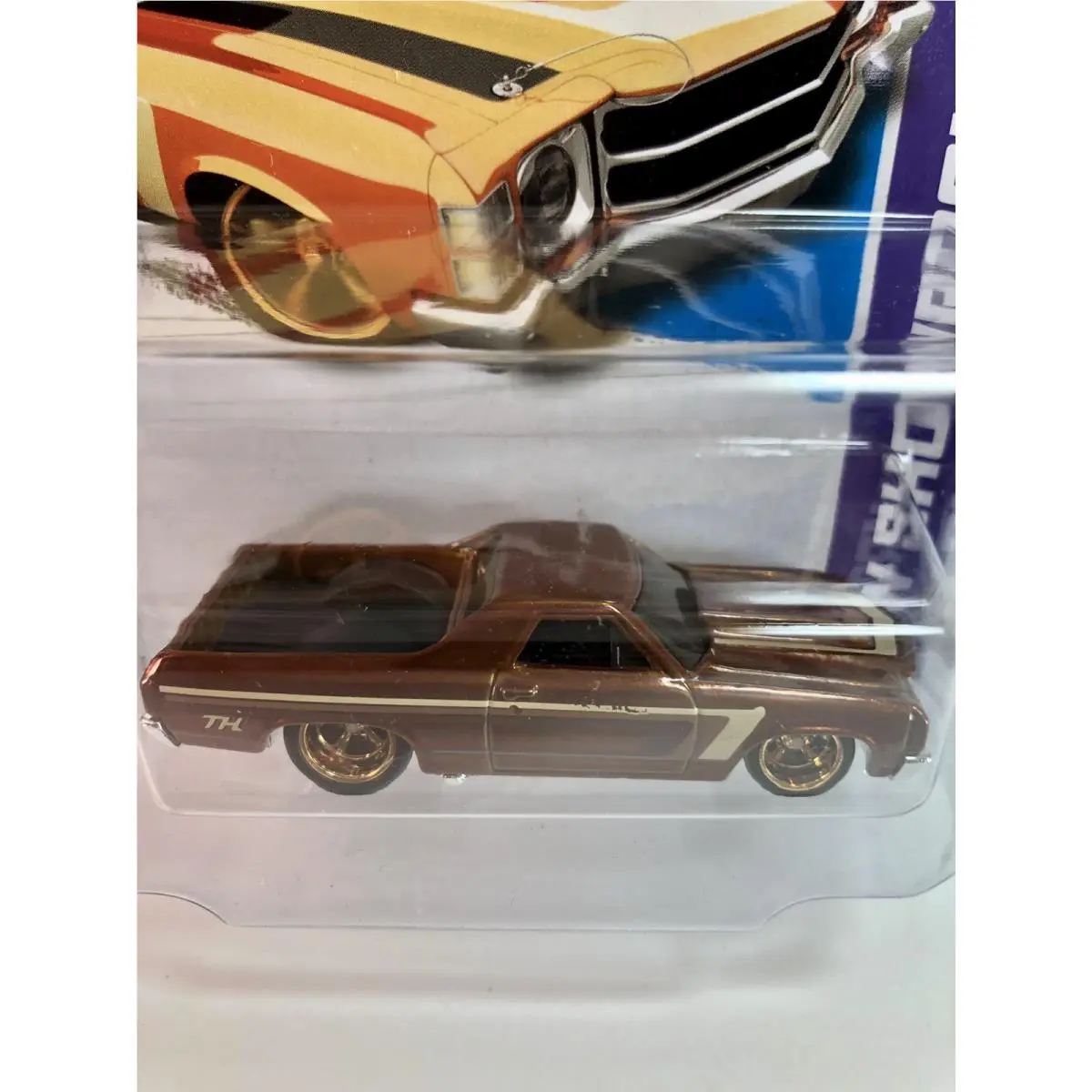 2013 Hot Wheels Showroom Series - `71 El Camino Super Treasure Hunt - 233/250