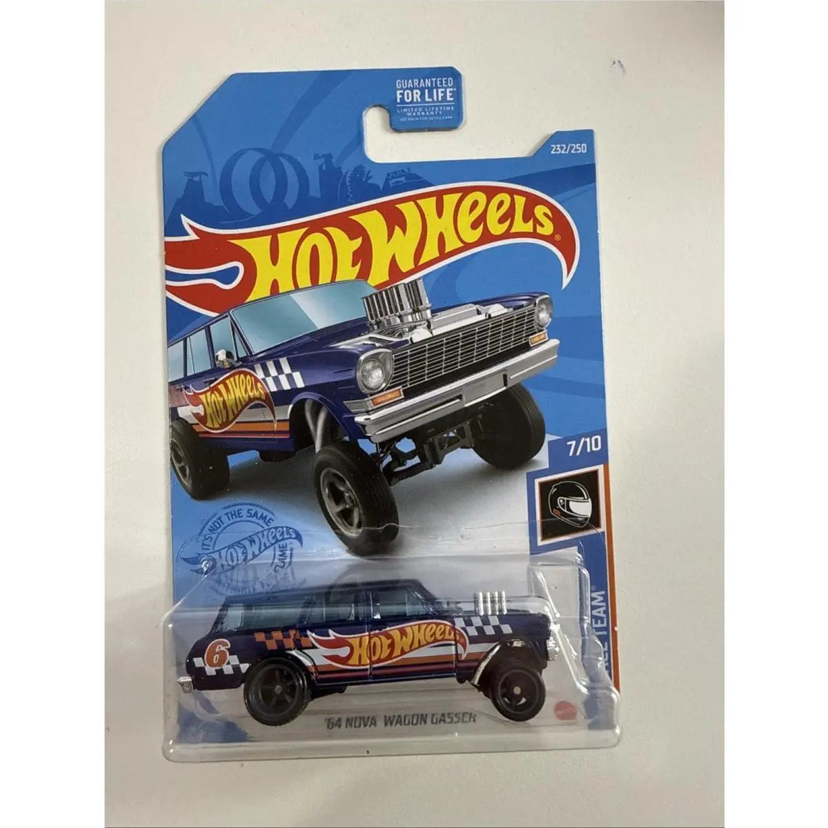 Hot Wheels Super Treasure Hunt `64 Nova Wagon Gasser 1:64 + Protector