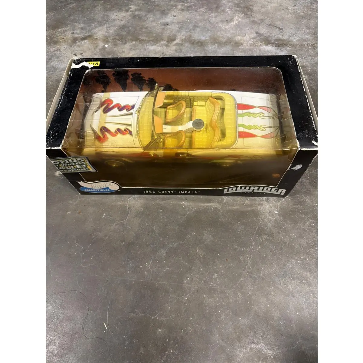 Lowrider 1965 Impala 1:18 Scale Die Cast Hot Wheels Collectibles with Wallet