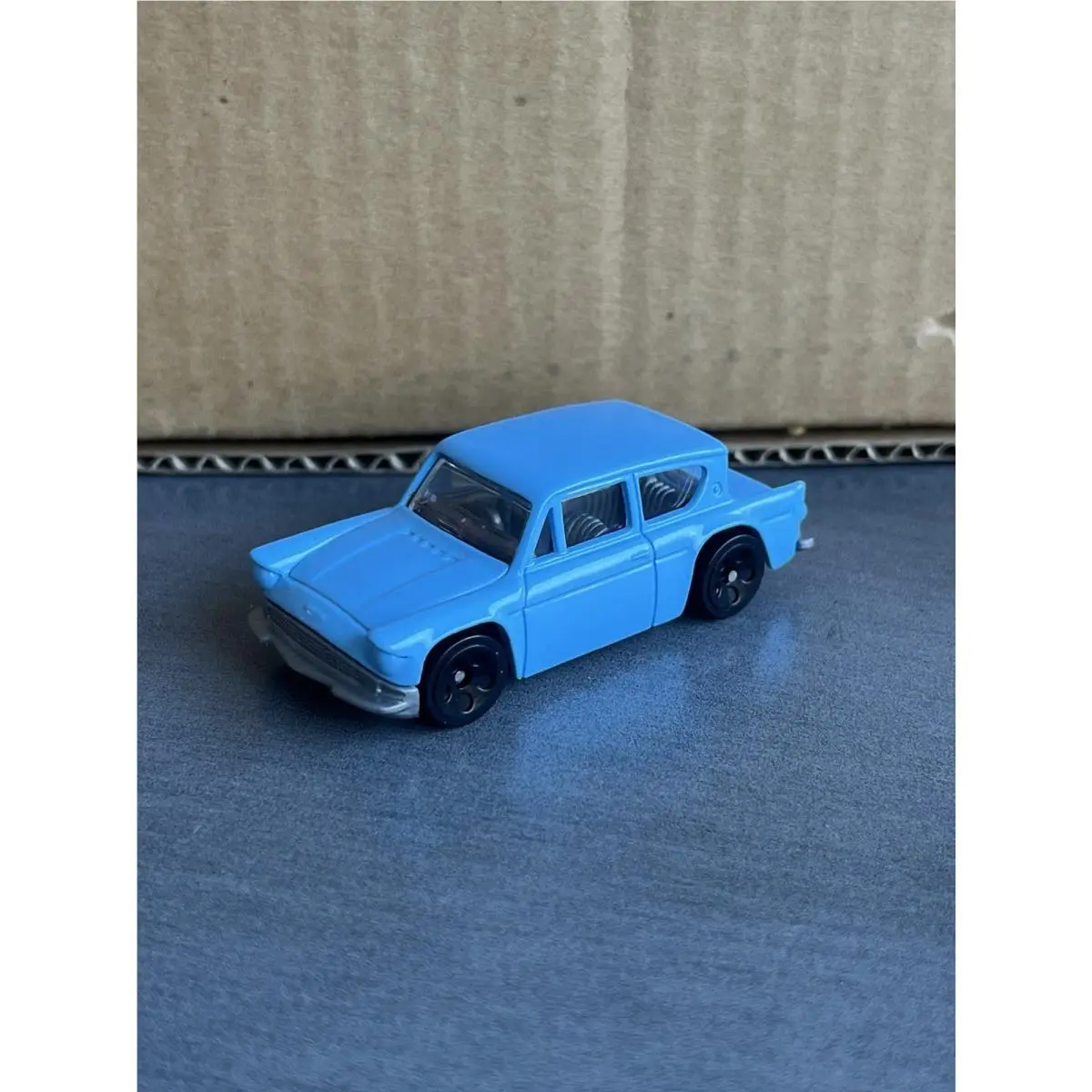 72pc Case Of Mattel Hot Wheels Ford Anglia 105e Automobile From Harry Potter Nos