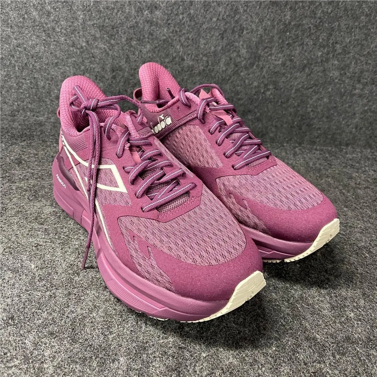 Diadora Cellula Running Shoes Women`s Size US 7.5 Red Violet/whisper